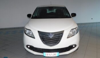 Lancia Ypsilon 0.9 TwinAir 85 CV 5 porte Metano completo